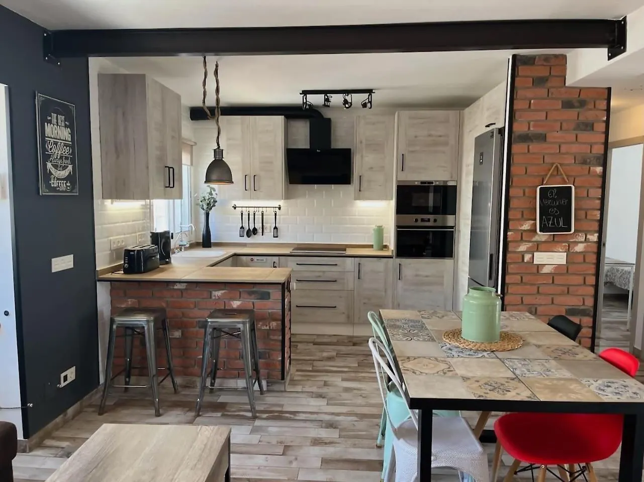 Apartamento 3 Hab Con Parking Junto A La Playa Nerja